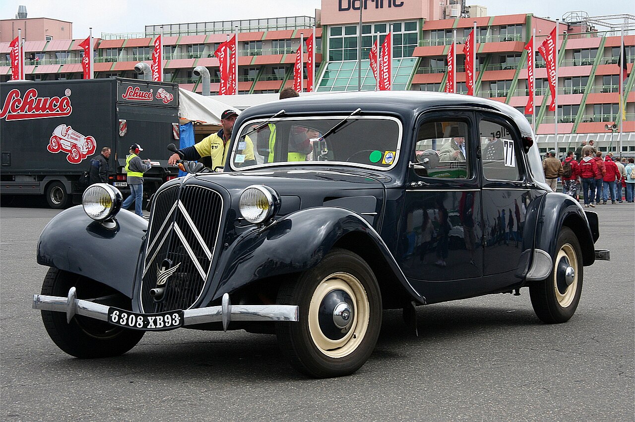 Citroën Traction Avant 15 Six