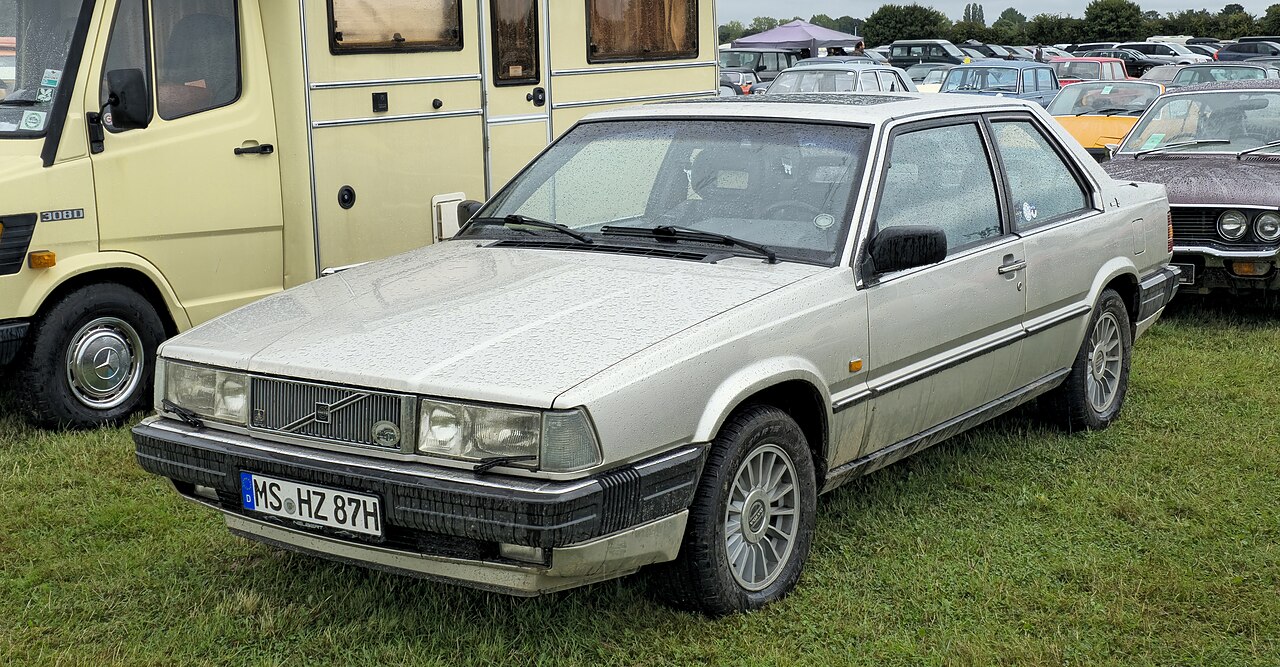 Volvo 780 Bertone Coupé