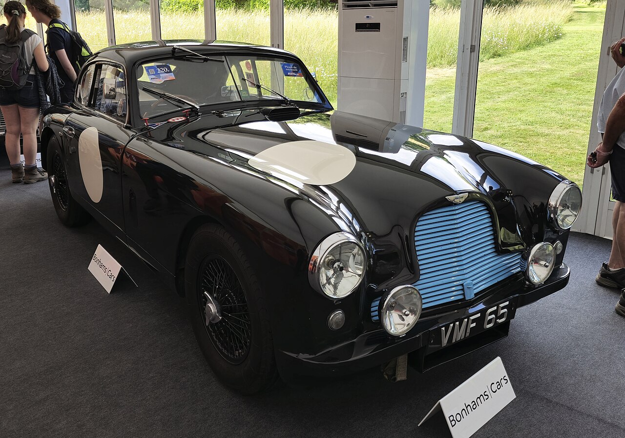Aston Martin DB2 Vantage