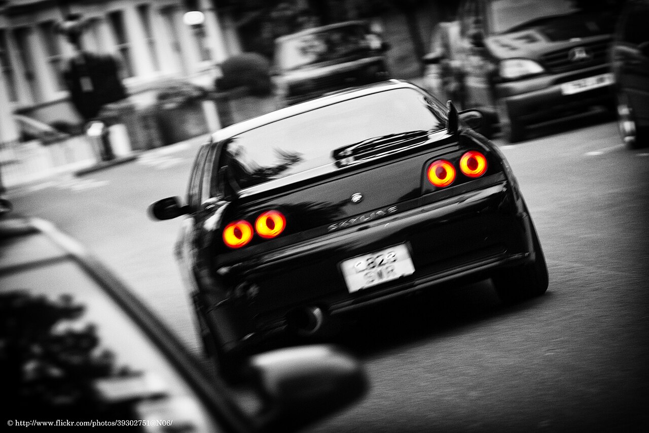 Nissan Skyline GT-R R32 V-Spec II