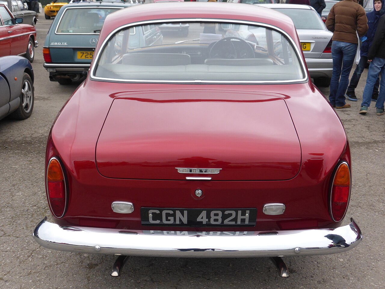 Bristol 410 V8