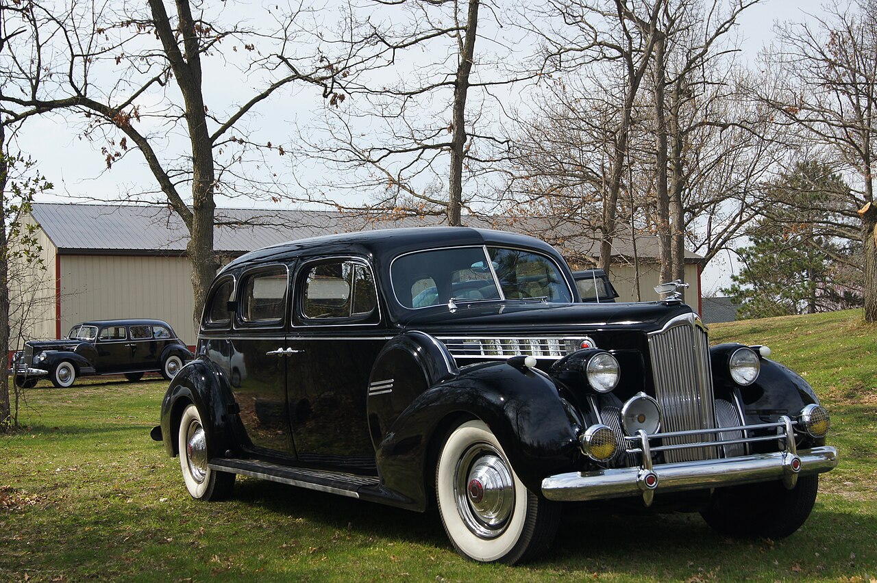 Packard Model 180 Custom Super Eight