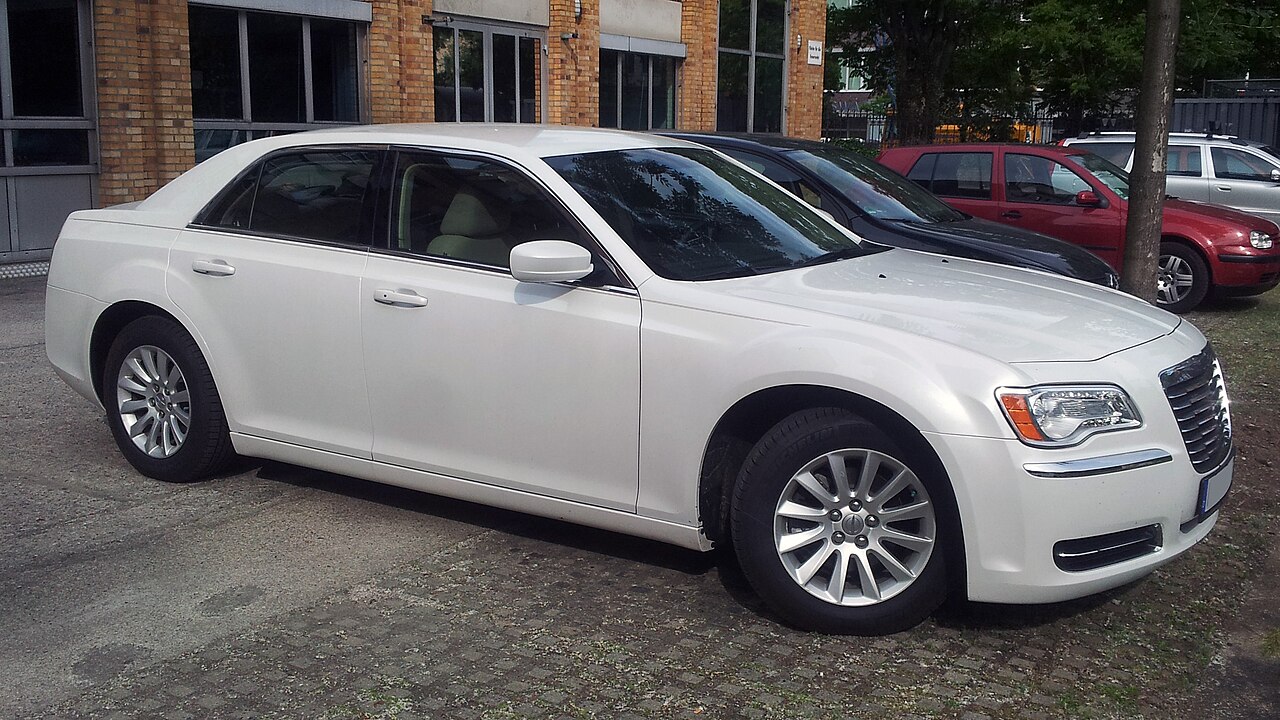 Chrysler 300 SRT8 6.4 Hemi