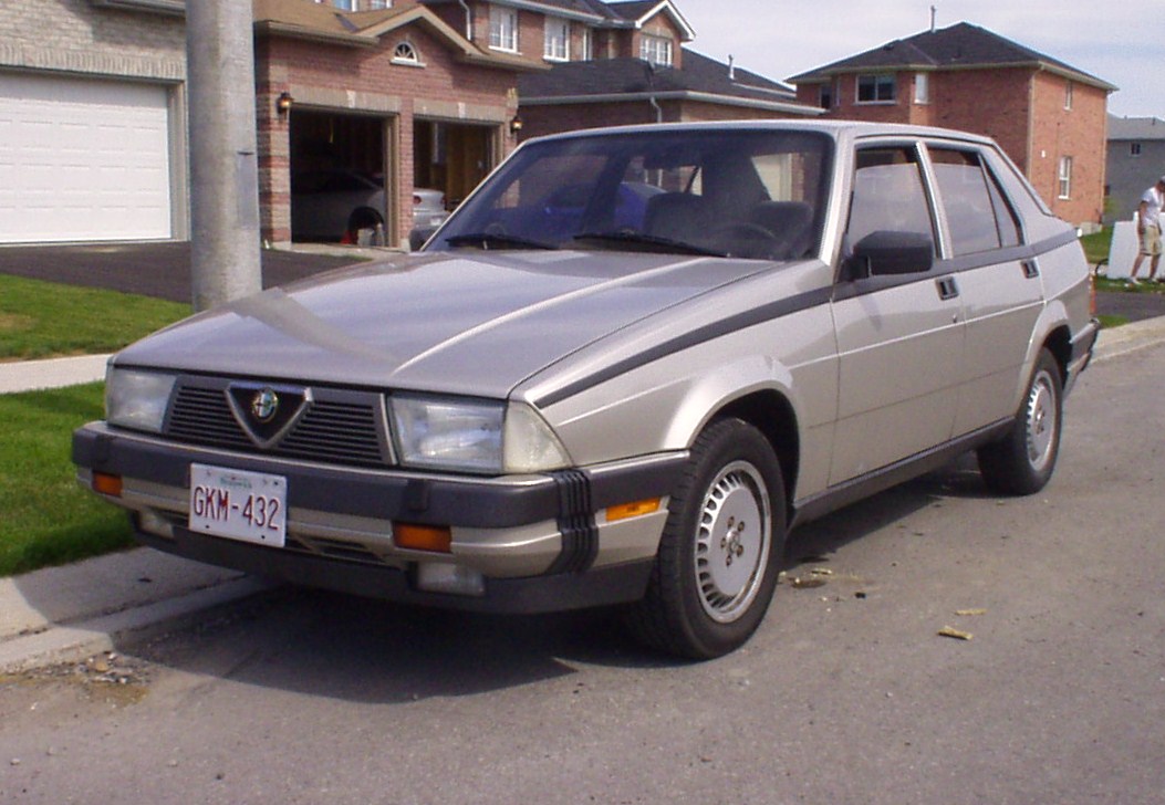 Alfa Romeo Milano Verde 3.0 V6