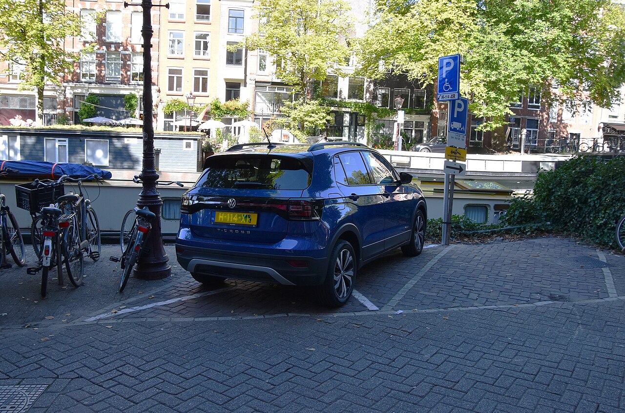 Volkswagen ID. Cross