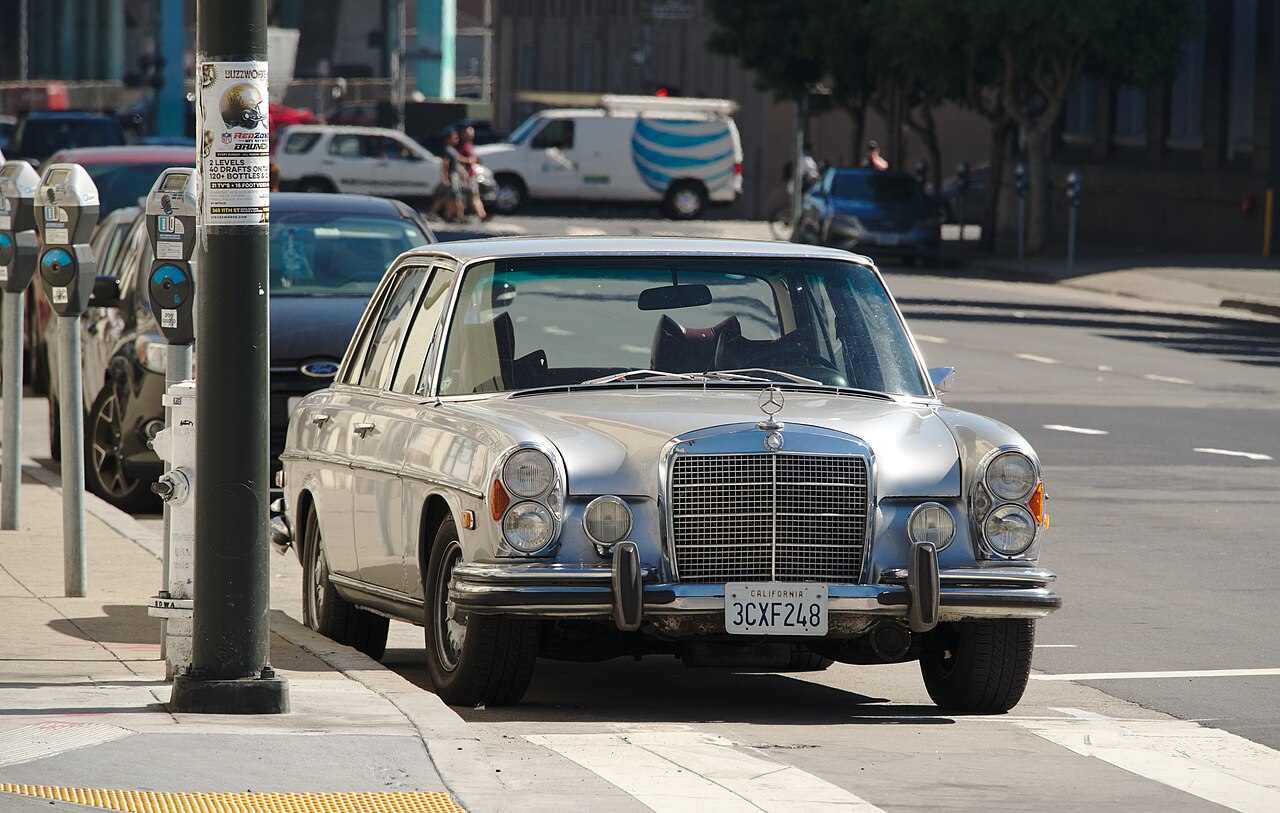Mercedes-Benz 300 SEL 6.3