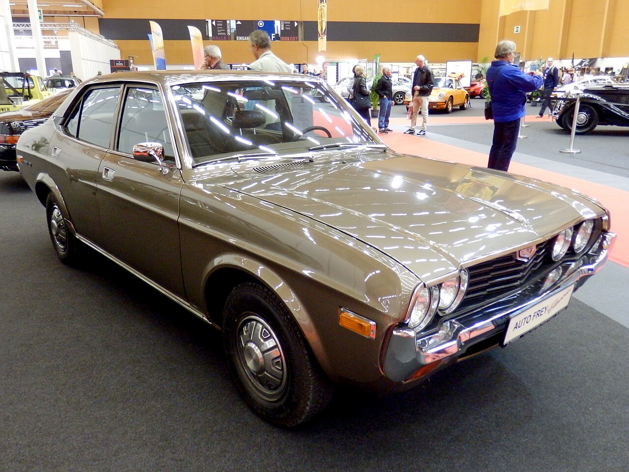 Mazda 929