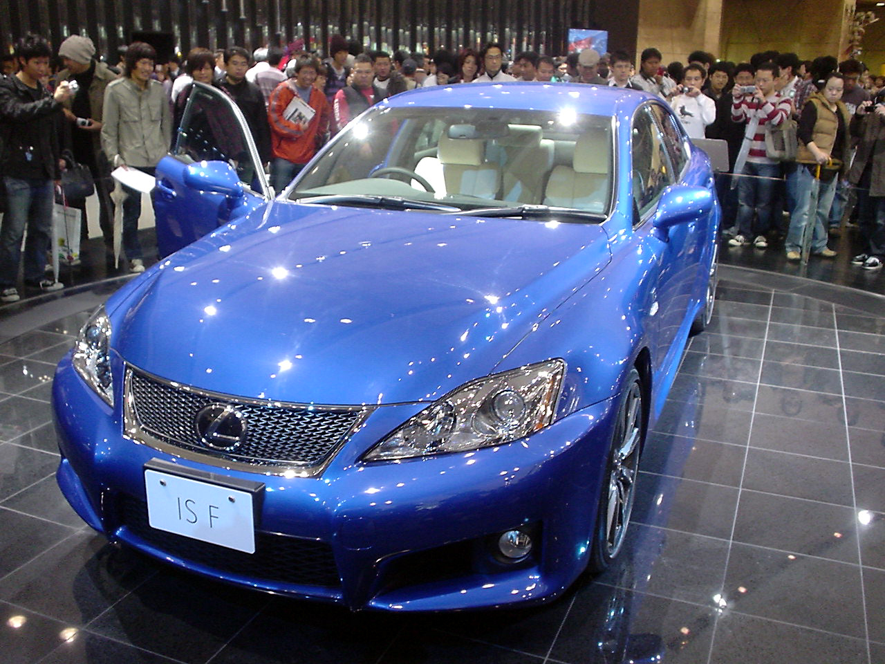 Lexus IS F 5.0 2UR-GSE