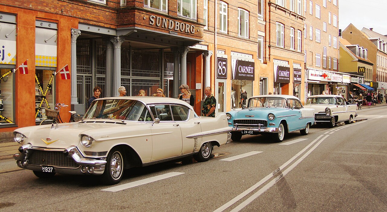 Lincoln Premiere
