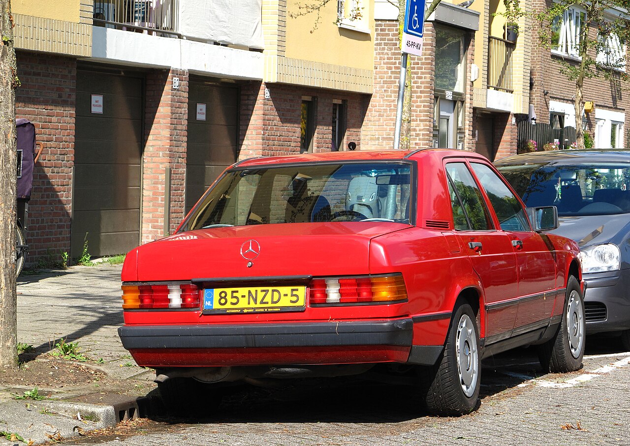 Mercedes-Benz W201