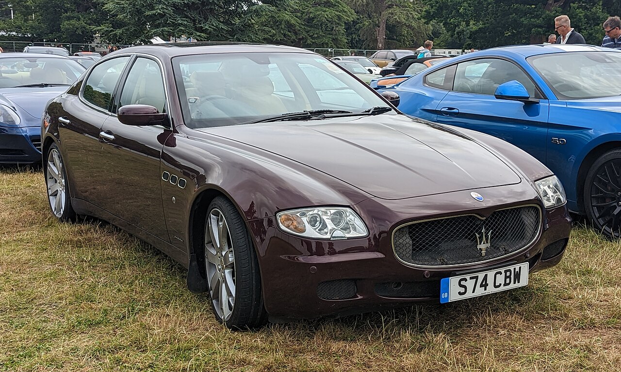 Maserati Quattroporte Sport GTS 4.7 V8